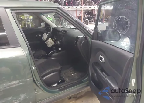 2014 Kia Soul z USA, uszkodzony, nr VIN KNDJN2A23E7042212